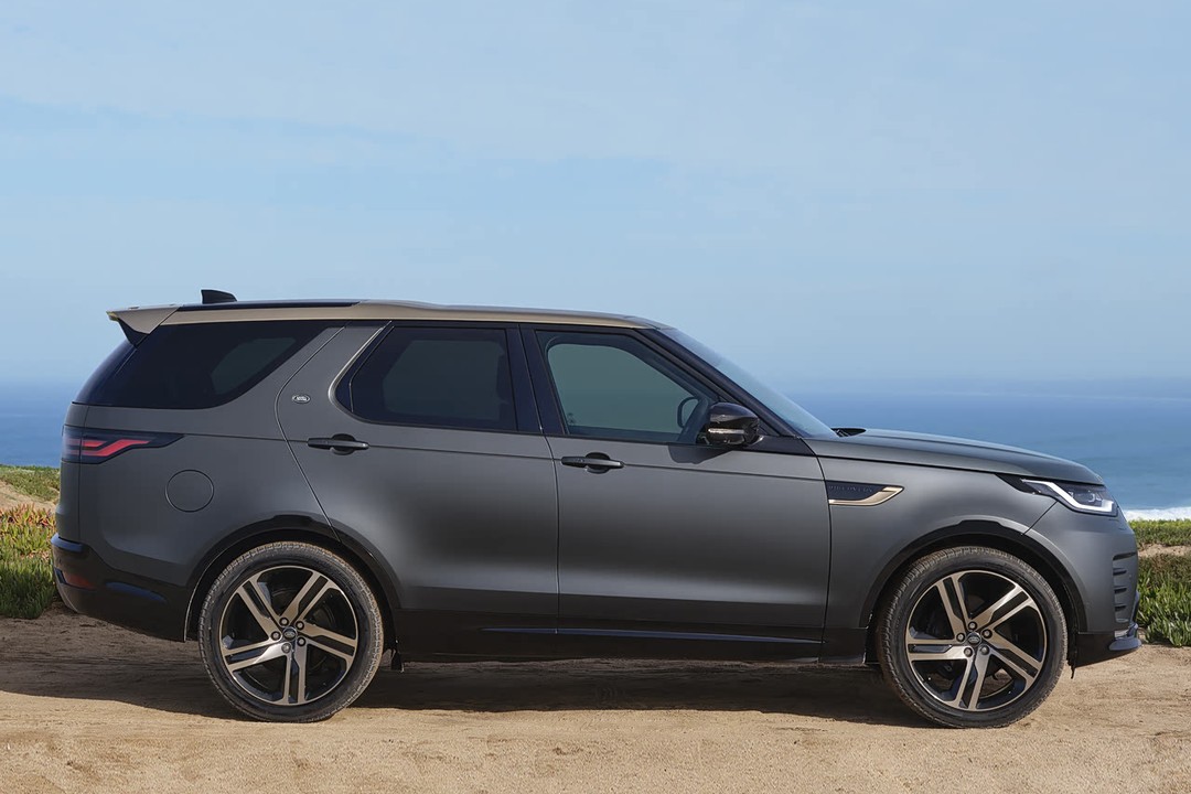 Land Rover Discovery Sport - Miniature 7