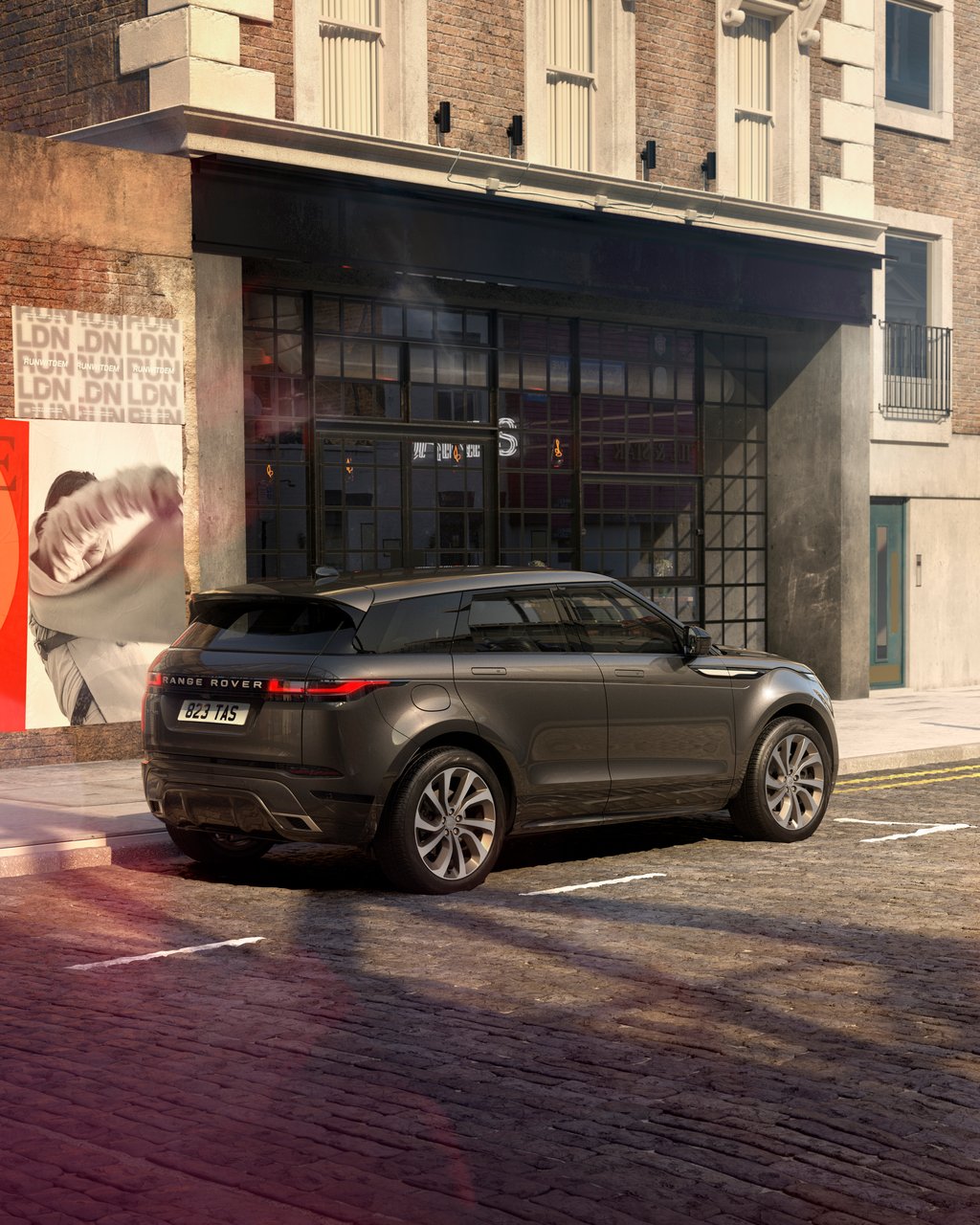 Land Rover Range Rover Evoque - Miniature 2