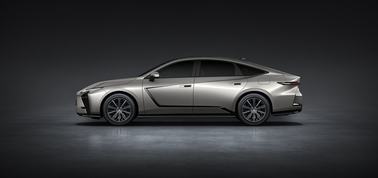 Lexus ES - Miniature 2