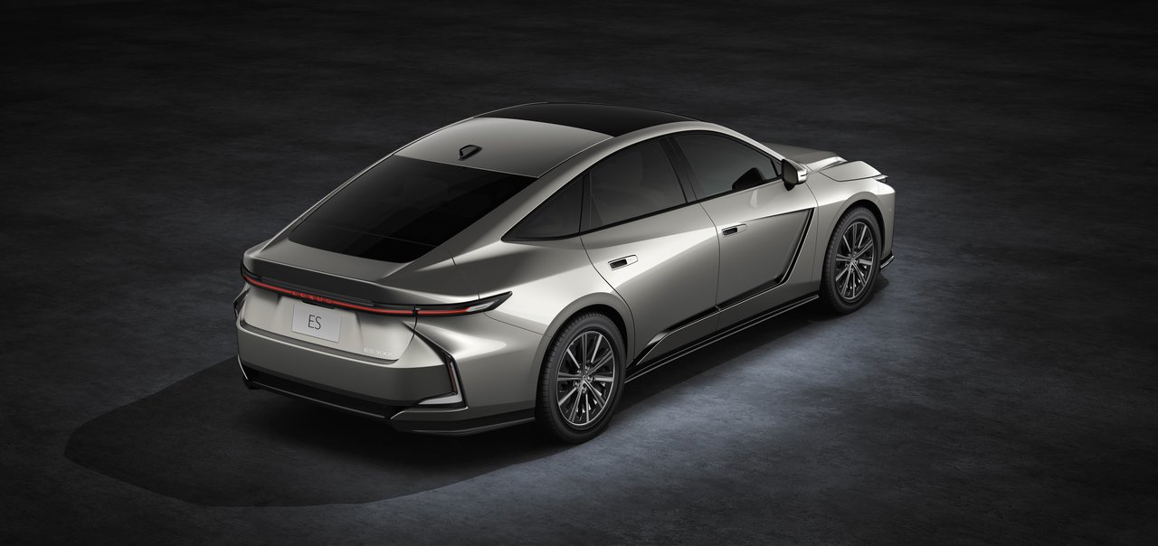 Lexus ES - Miniature 4