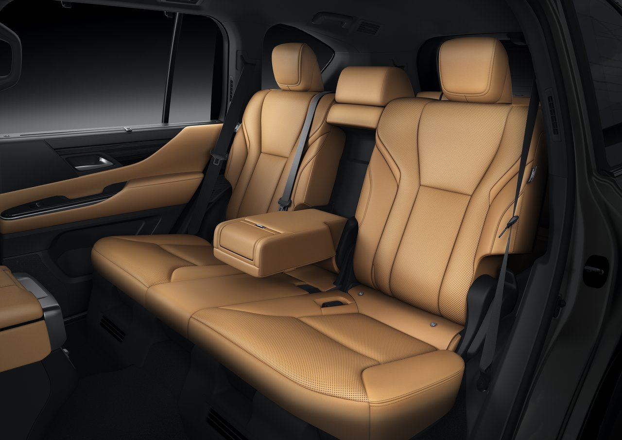 Lexus LX - Miniature 6