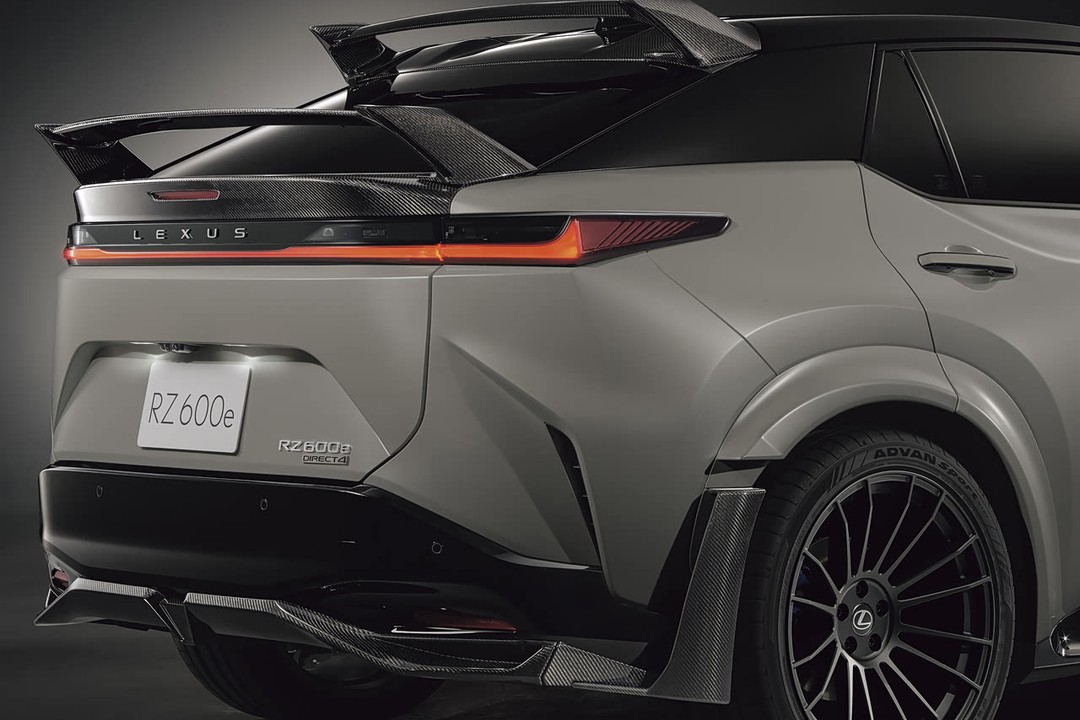Lexus Rz - Miniature 13