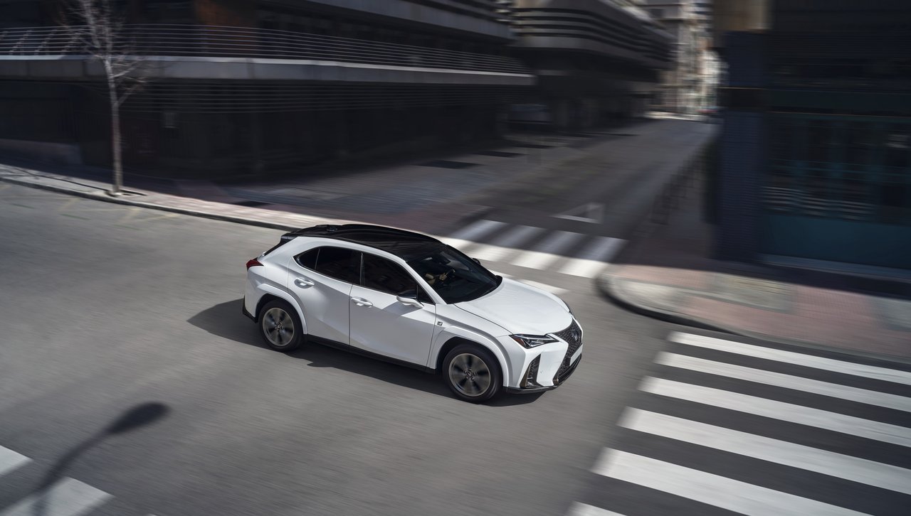 Lexus UX - Miniature 8