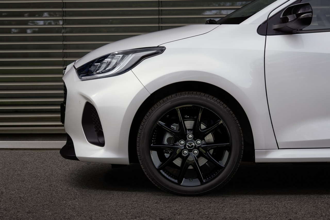 Mazda Mazda 2 - Miniature 9