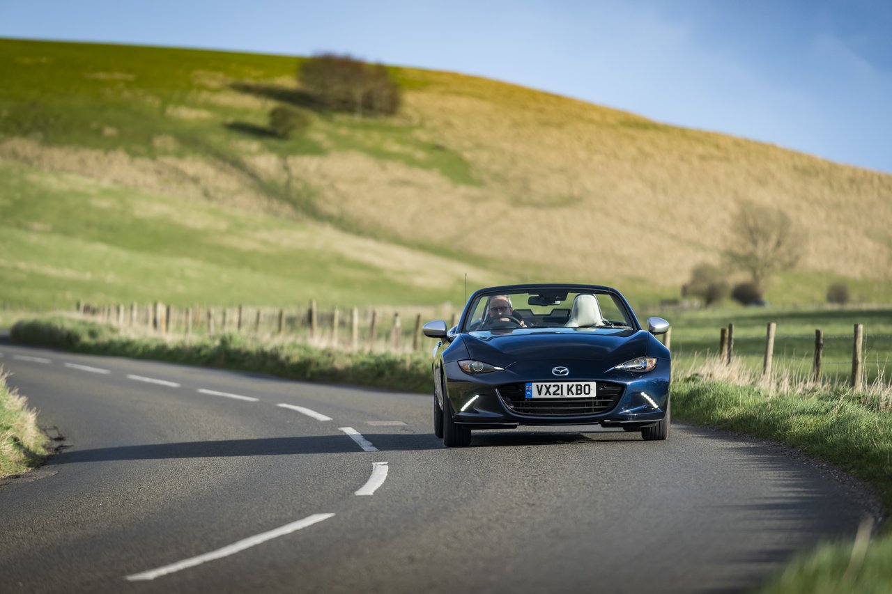 Mazda MX-5 - Miniature 5