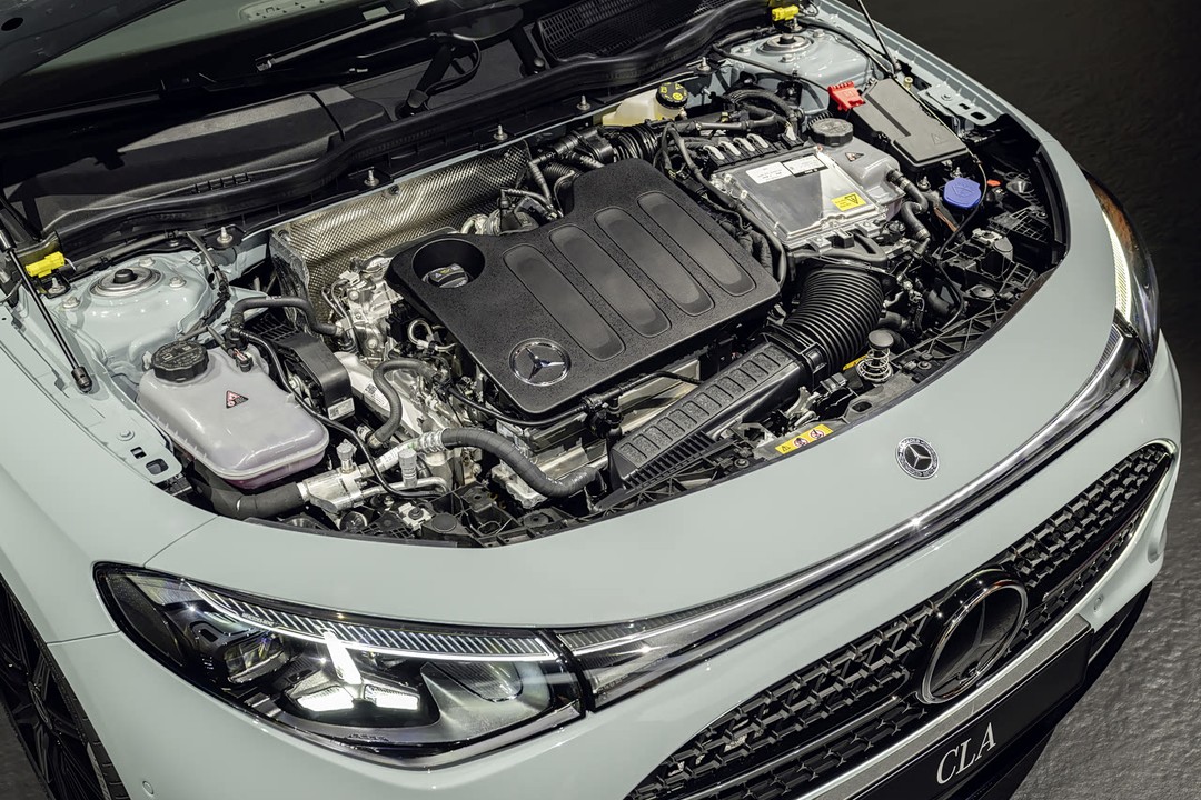Mercedes CLA Coupé - Miniature 10