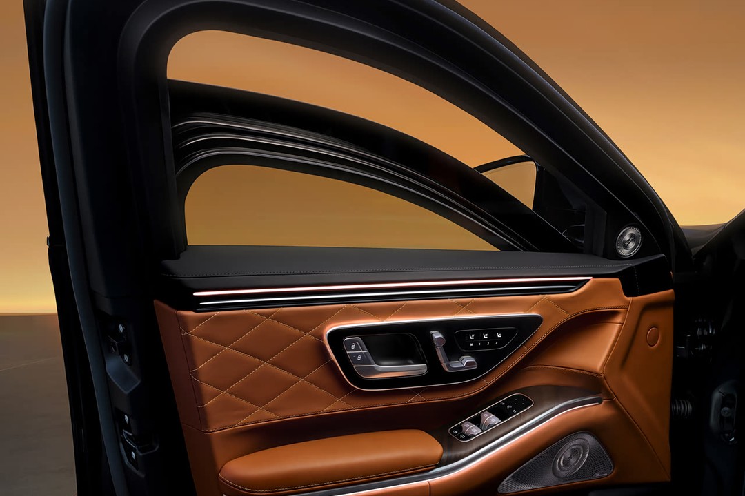 Mercedes Classe S - Miniature 10