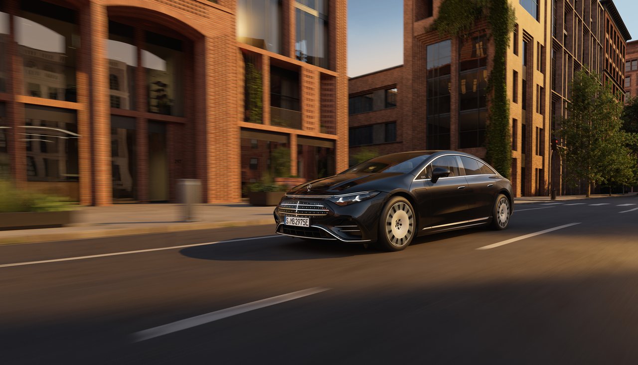 Mercedes EQS - Miniature 2