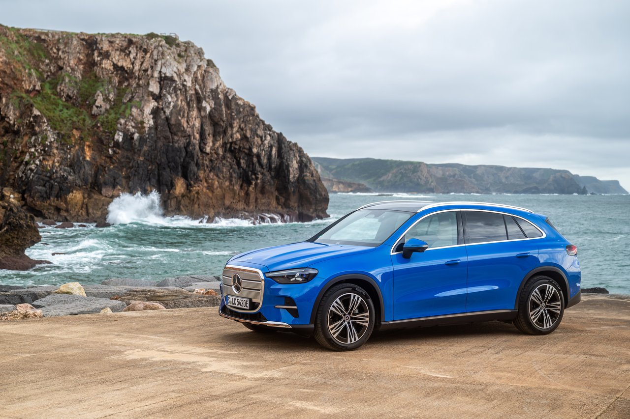 Mercedes GLC PHEV - Miniature 8