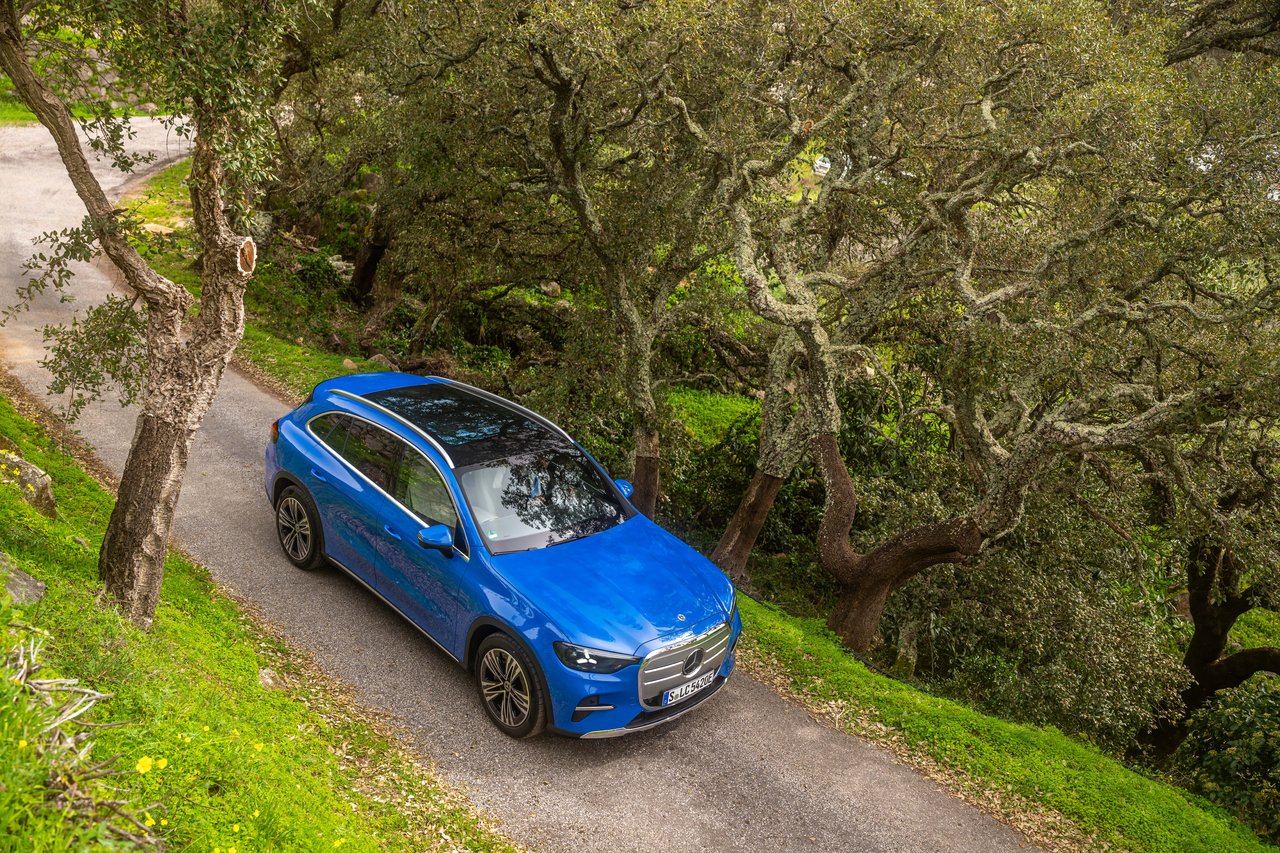 Mercedes GLC - Miniature 3