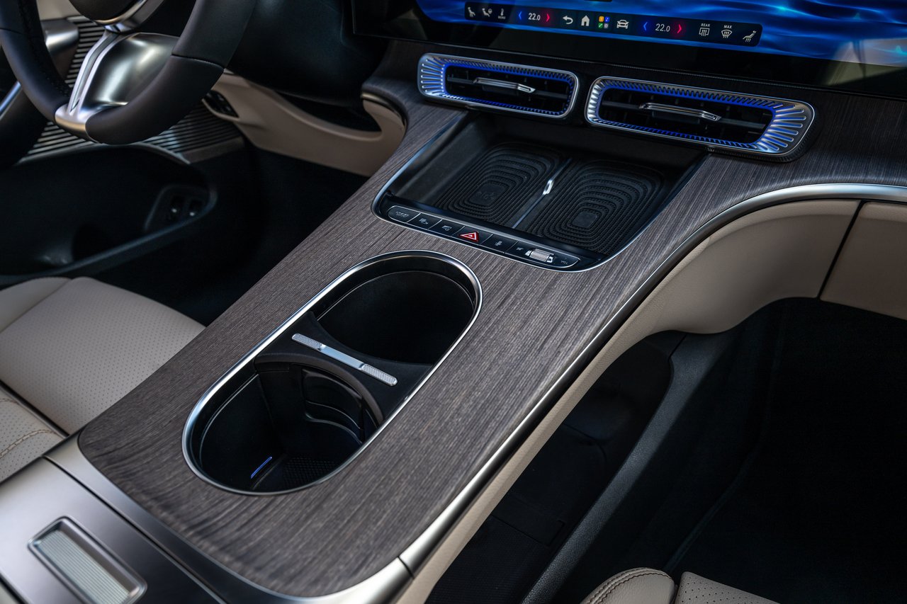 Mercedes GLC - Miniature 6