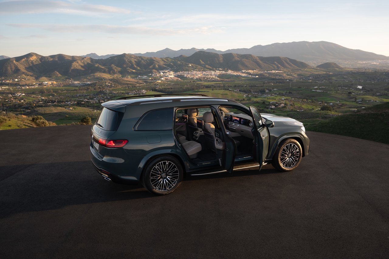 Mercedes GLS - Miniature 5