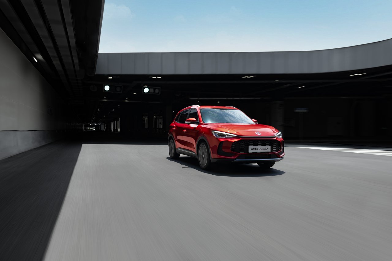 MG ZS HEV - Miniature 5