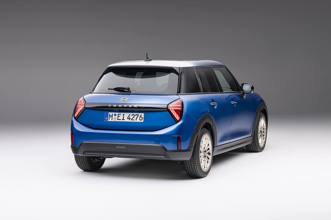 Mini Hatch - Miniature 7