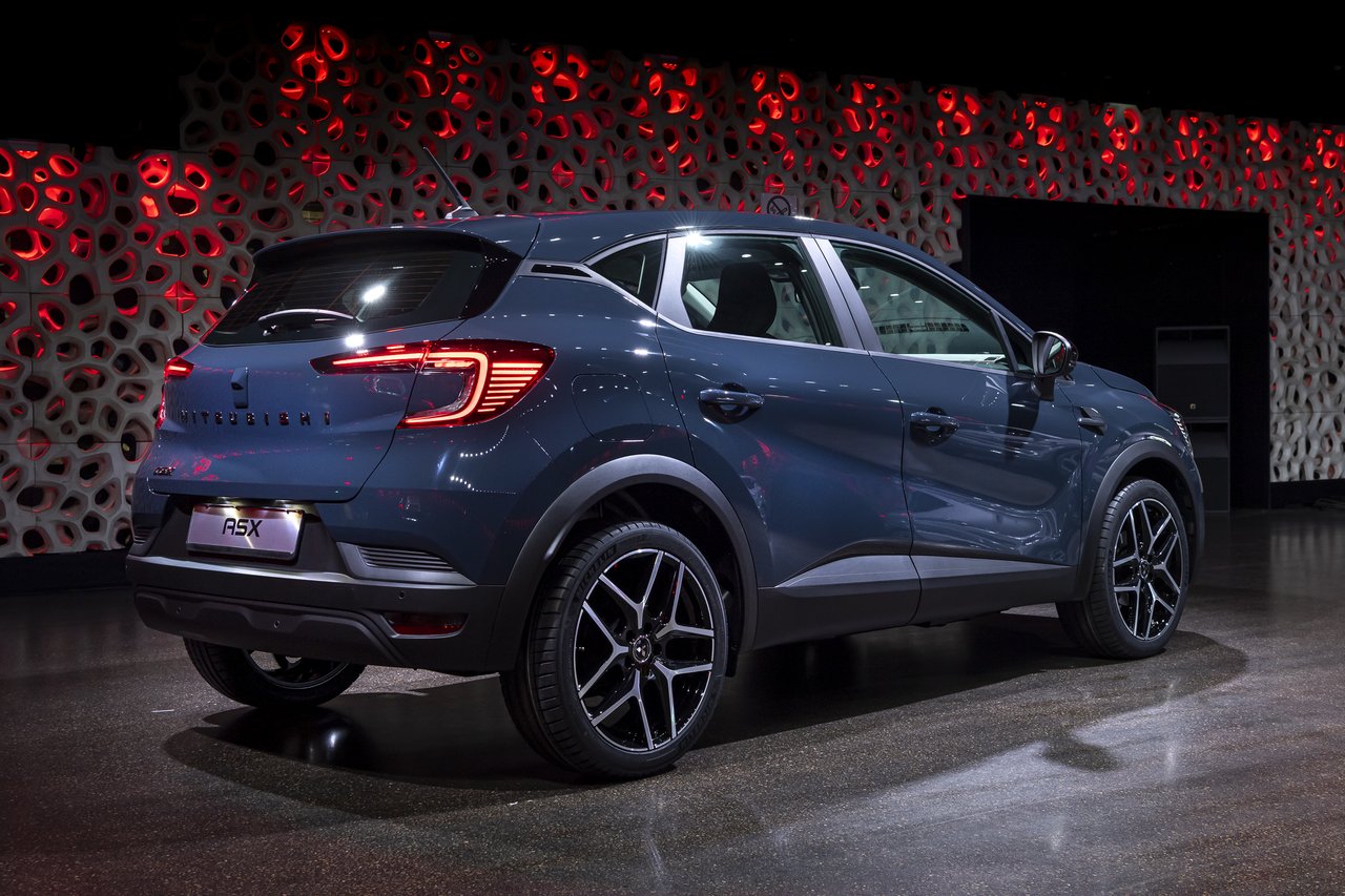 Mitsubishi ASX - Miniature 5