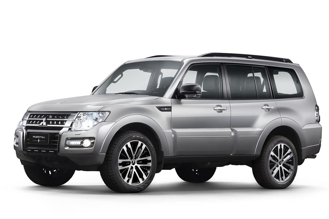 Mitsubishi Pajero - Miniature 2