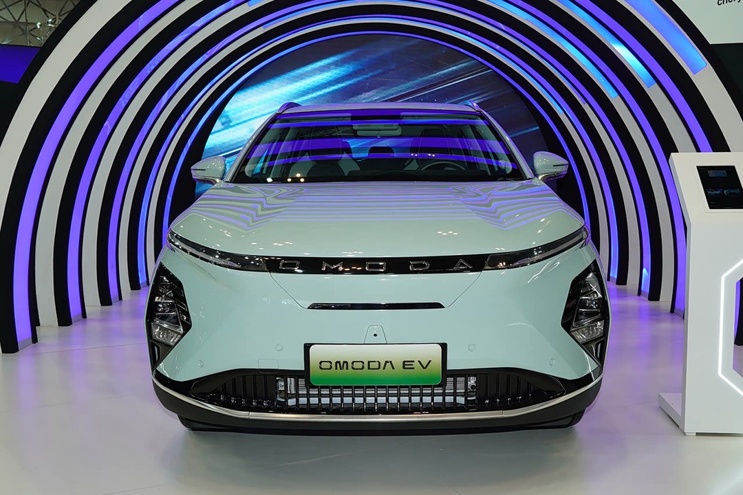 Omoda C5 - Miniature 2