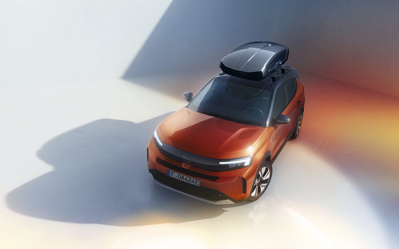 Opel Frontera - Miniature 3