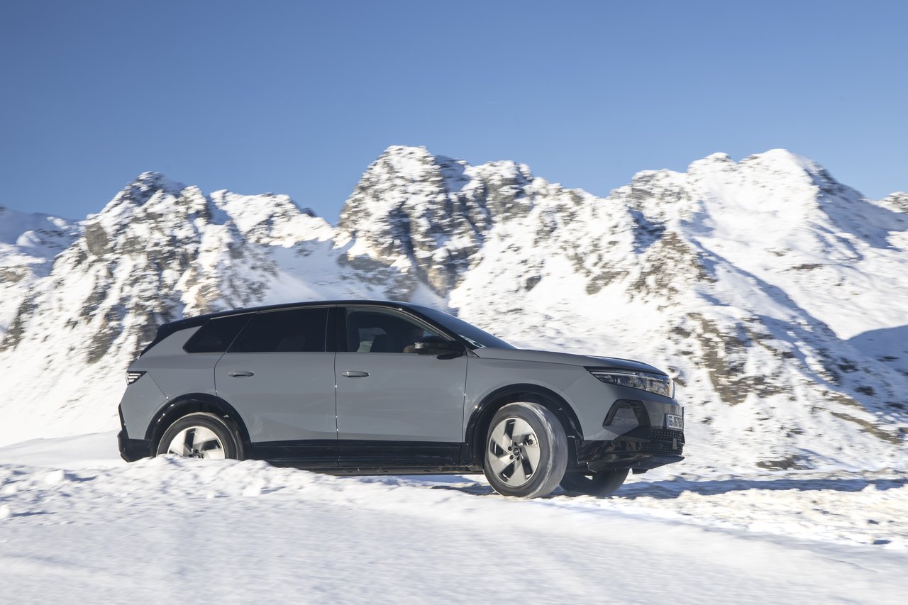 Opel Grandland - Miniature 6