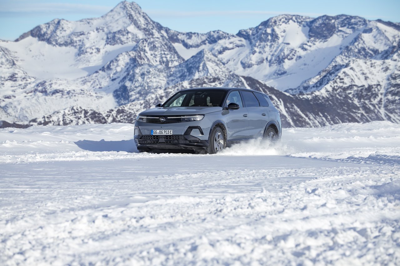 Opel Grandland - Miniature 7