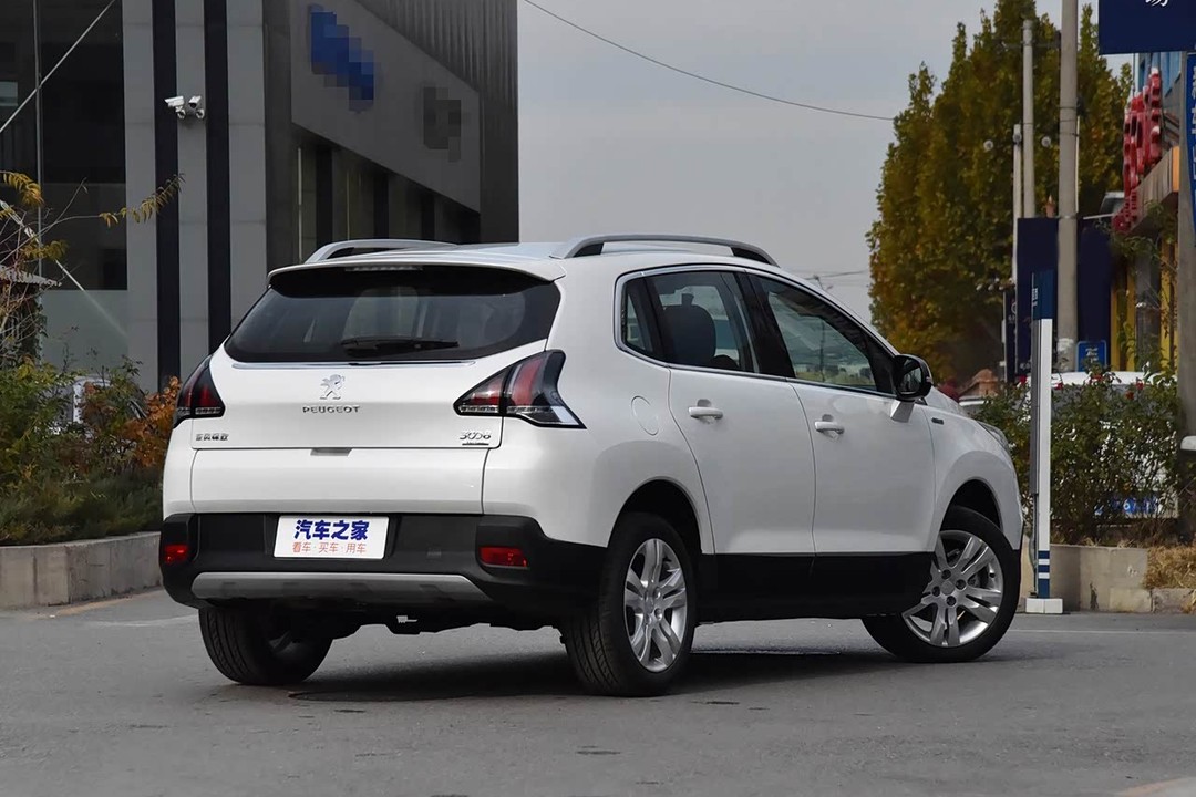Peugeot 3008 - Miniature 7