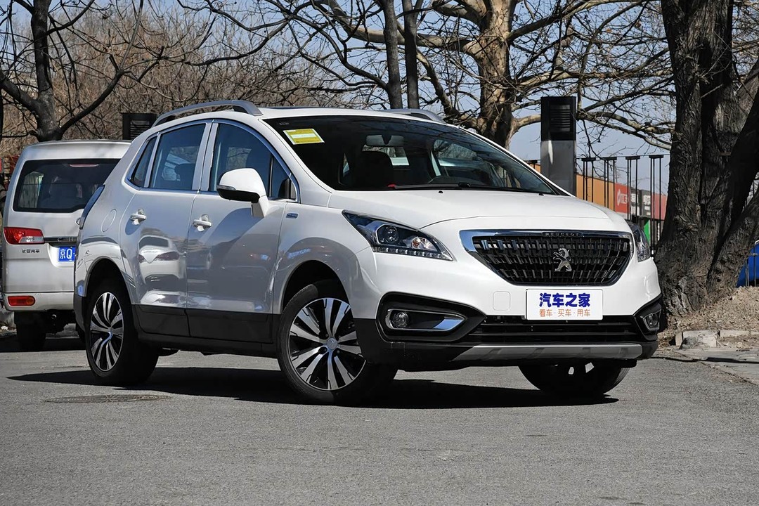 Peugeot 3008 - Miniature 8