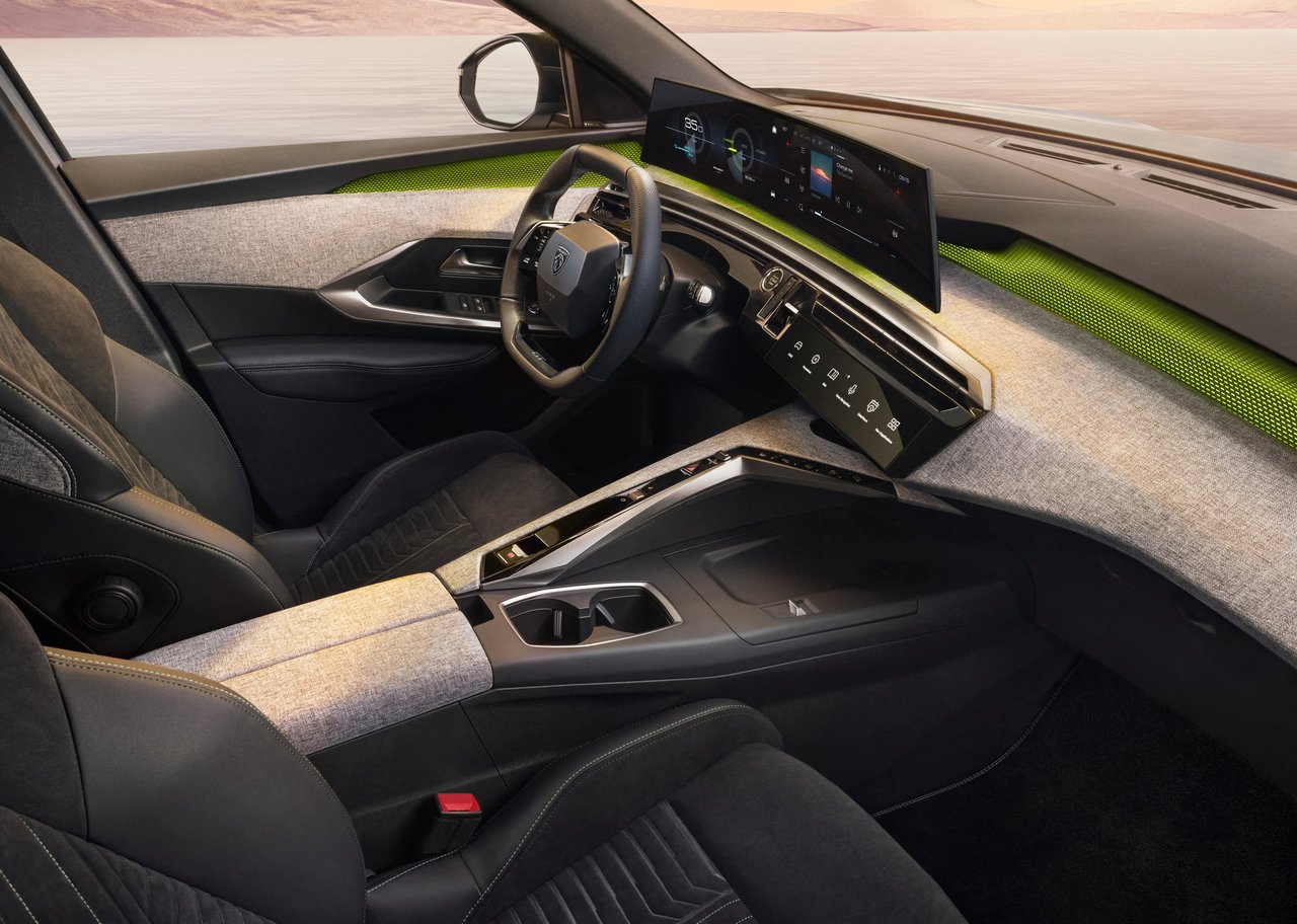 Peugeot 5008 - Miniature 7