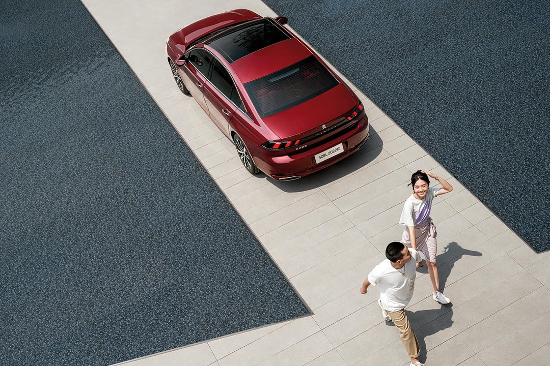 Peugeot 508 - Miniature 10
