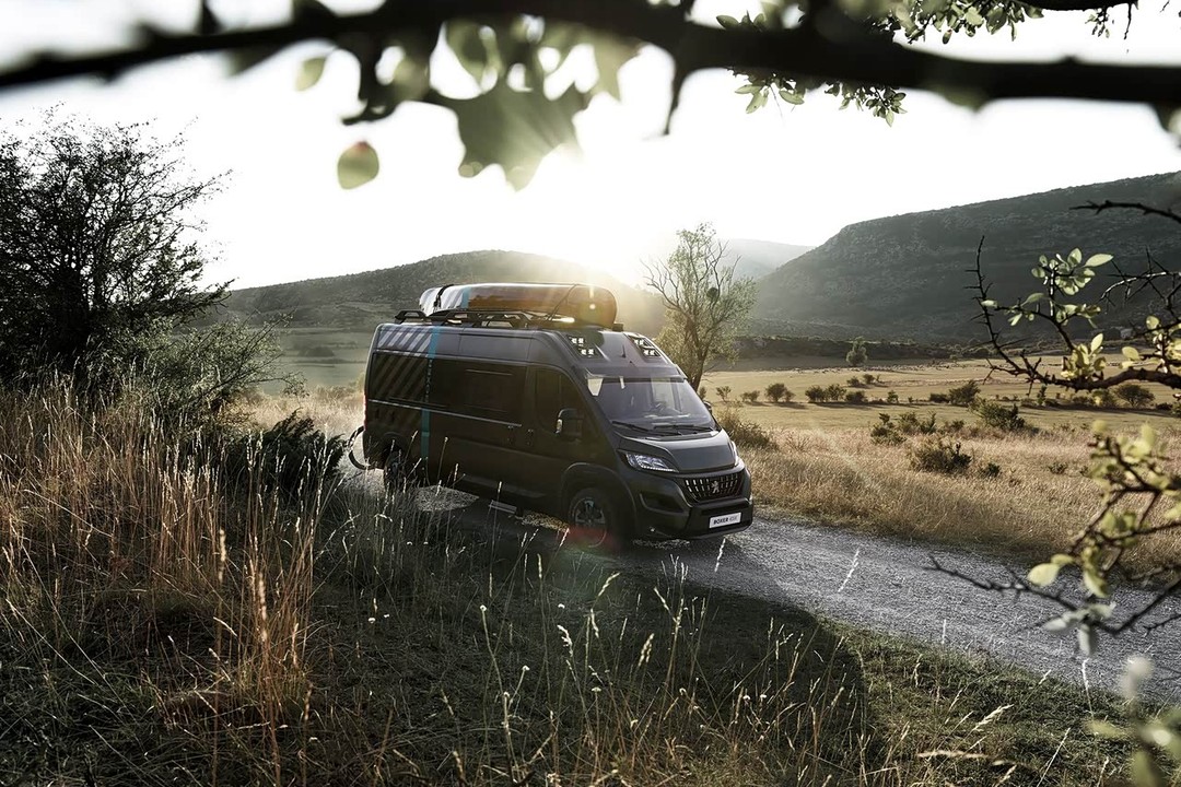Peugeot Boxer - Miniature 2