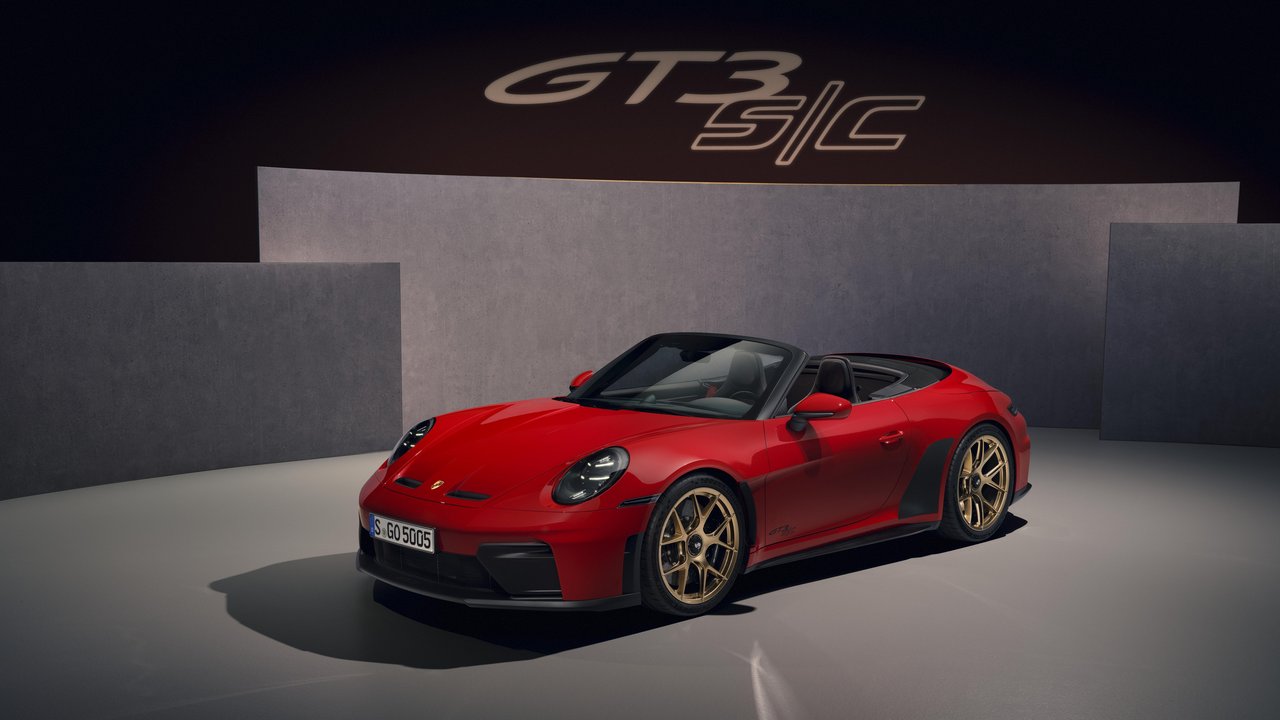 Porsche 911 - Image 1