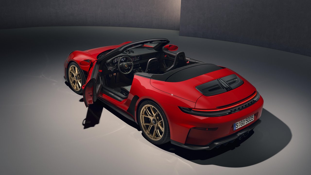 Porsche 911 - Miniature 2