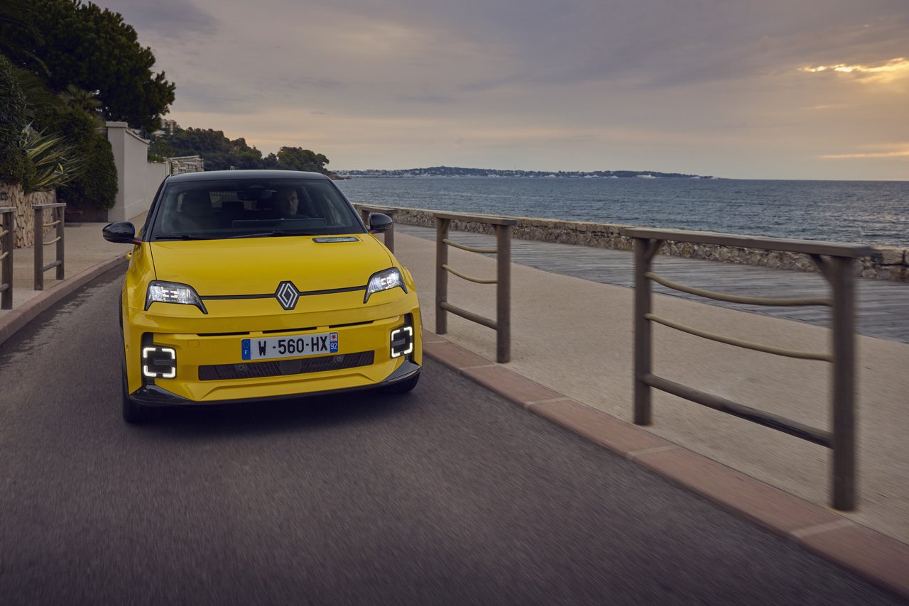 Renault 5 E-Tech - Miniature 7