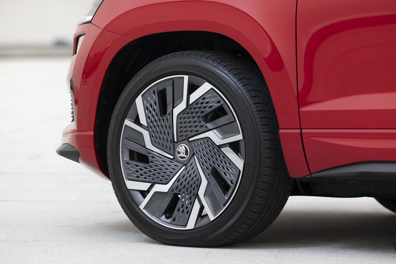 Skoda Karoq - Miniature 9
