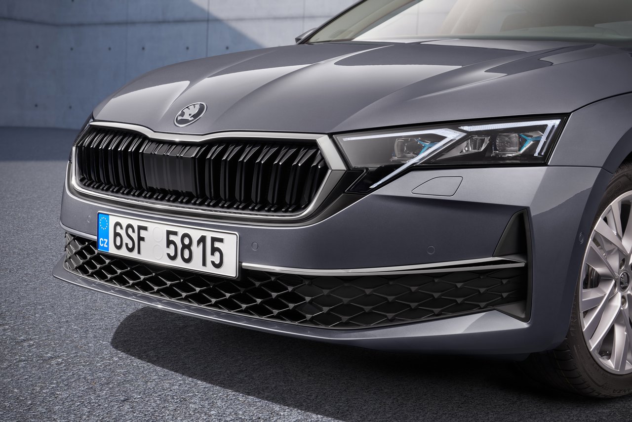 Skoda Octavia - Miniature 2