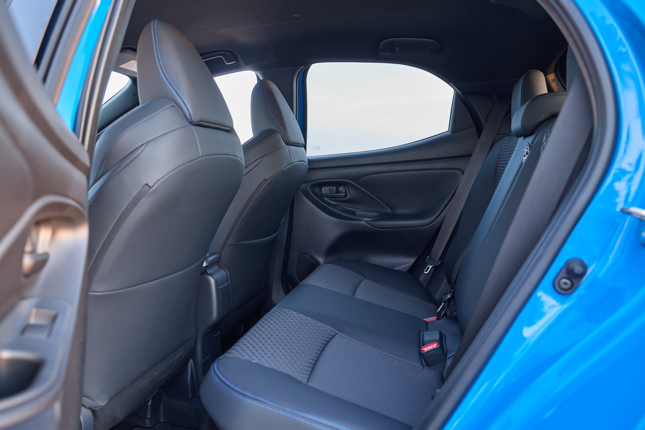 Toyota Yaris - Miniature 10