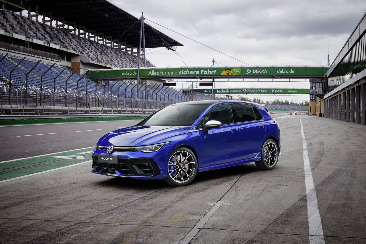 Volkswagen Golf - Image 1