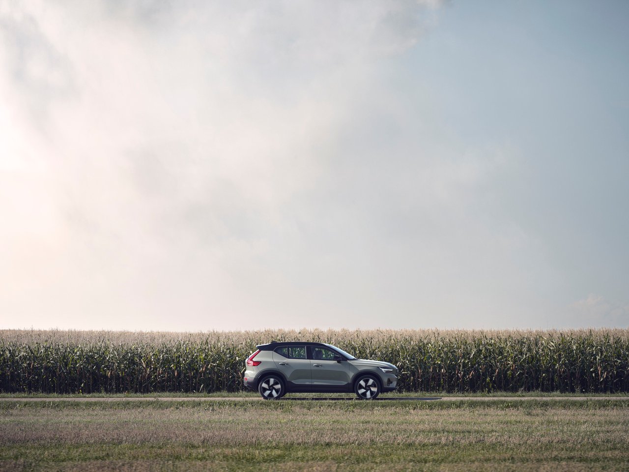 Volvo XC40 - Miniature 5