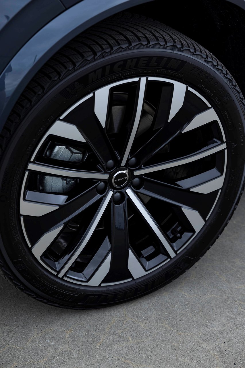 Volvo XC90 - Miniature 8